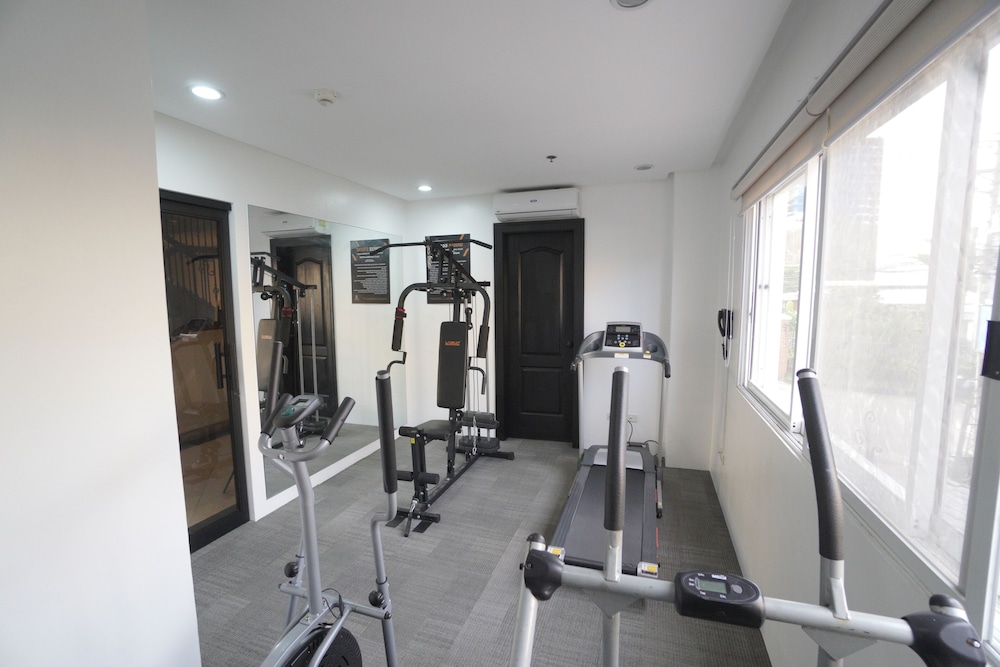 Sta. Barbara Residence Hotel 35/59