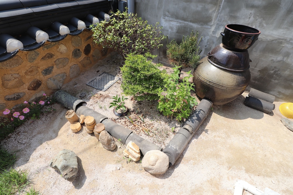 Nadul Hanok 44/50