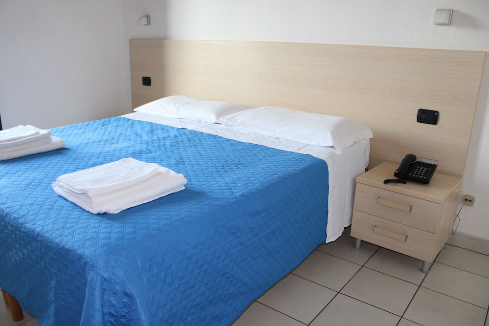 Blu Mare Village 12/50