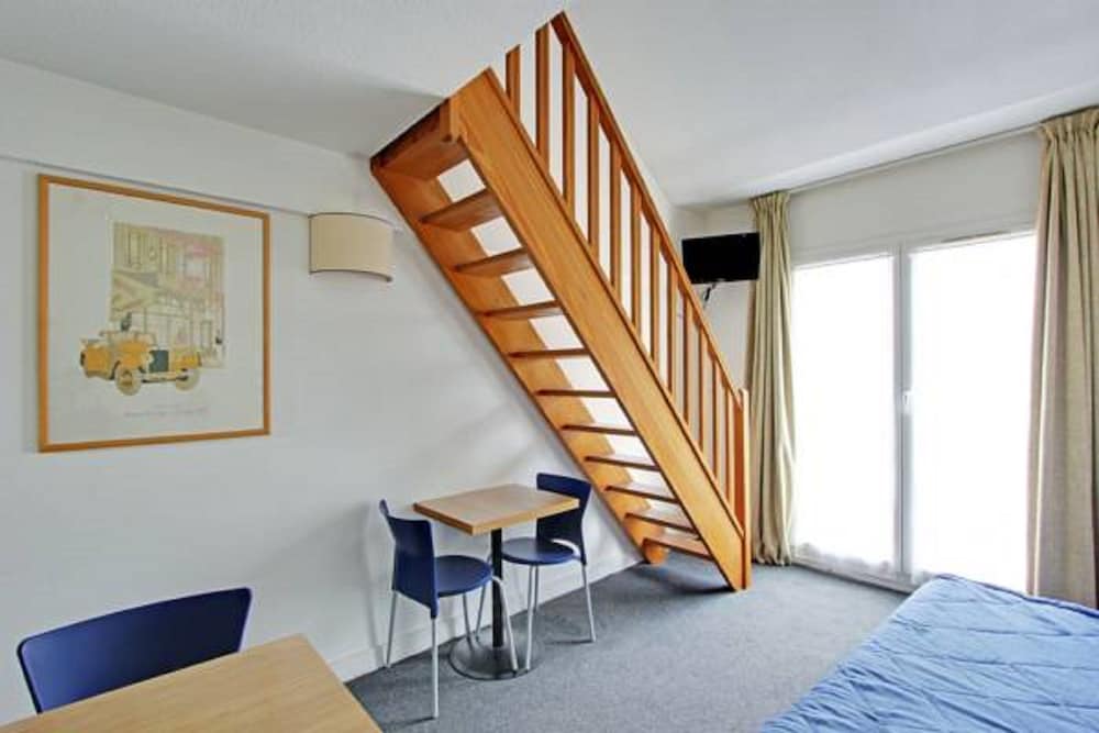 Short Stay Group Residence Les Lilas Serviced Apartments 36/48