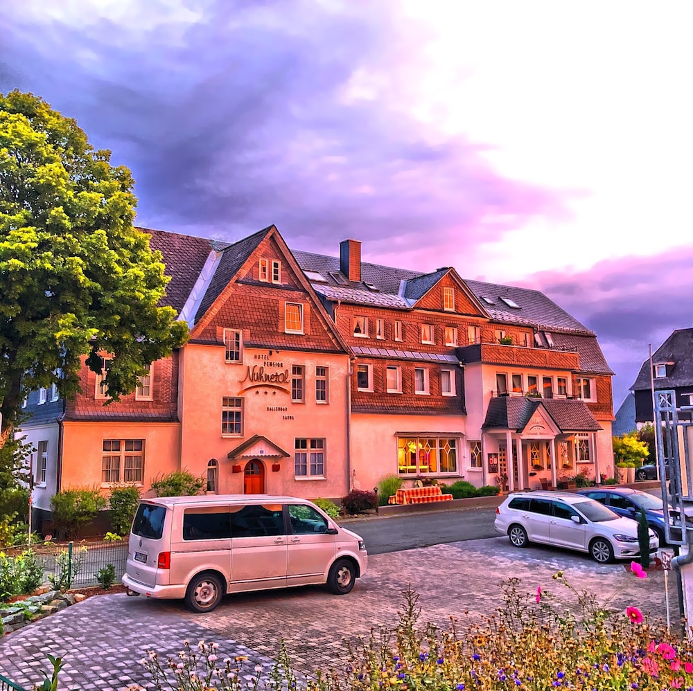 Hotel Nuhnetal 42/50