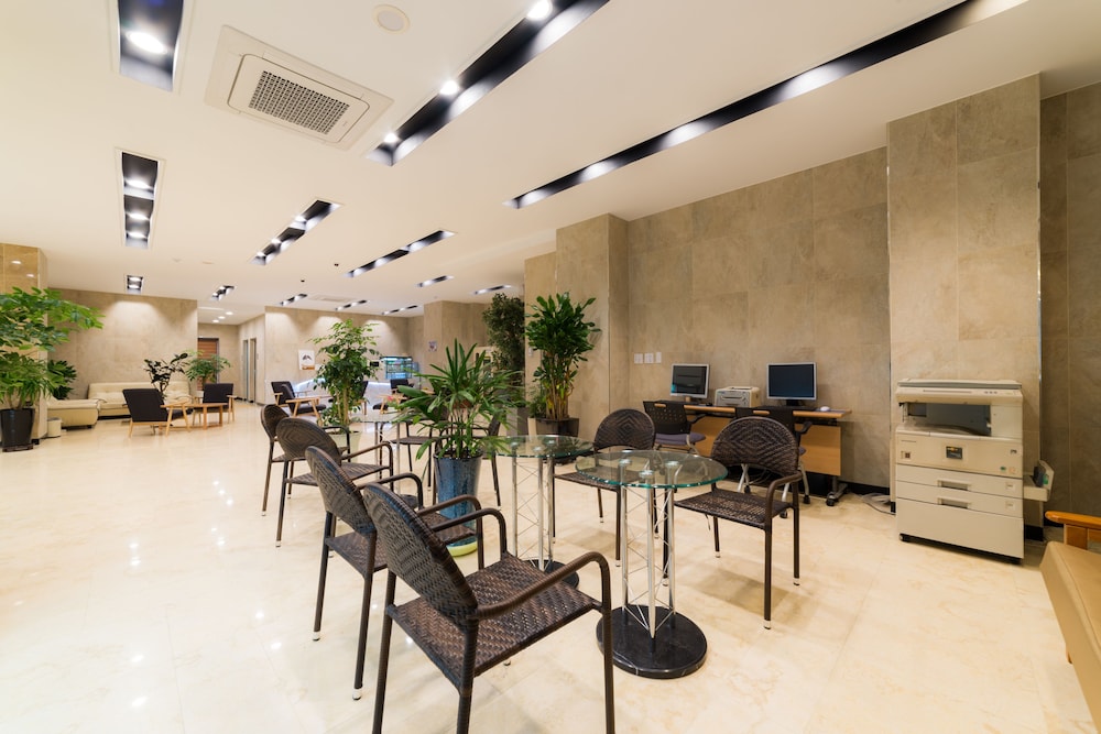 Reborn Suwon Silkroad Hotel 26/35