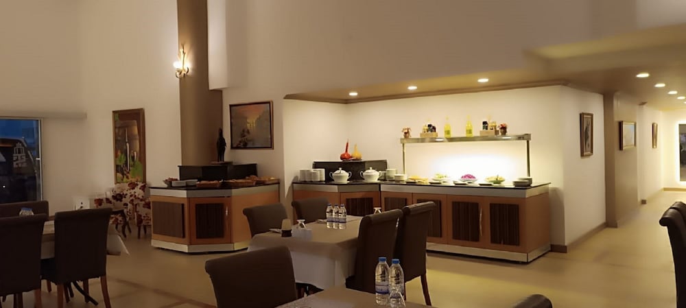 Silver Tower Residence 38/50