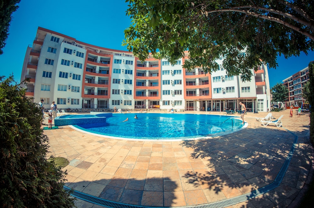 Riviera Fort Beach