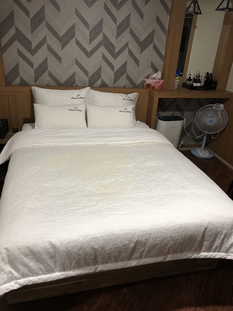 Room at Prince Hotel, BUSAN