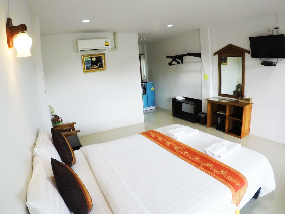 Baan Supannikar Boutique Hotel 11/26