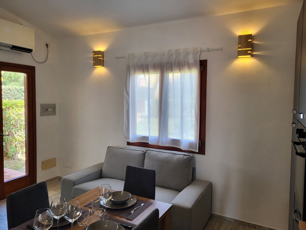 Residence Lu Lamoni Costa Nord 30/50