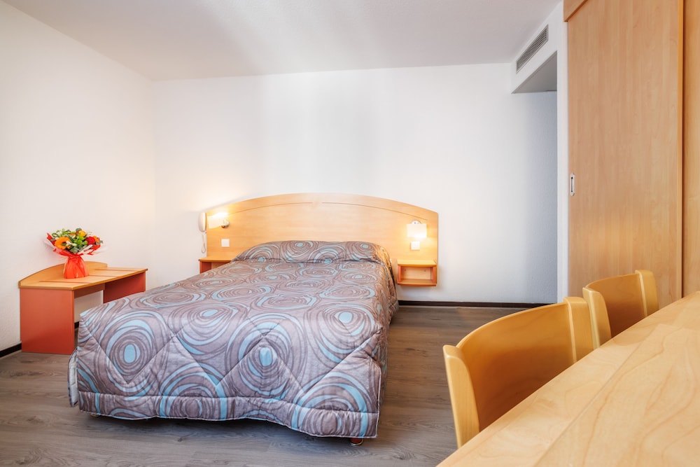 Hotel Ariane 7/30