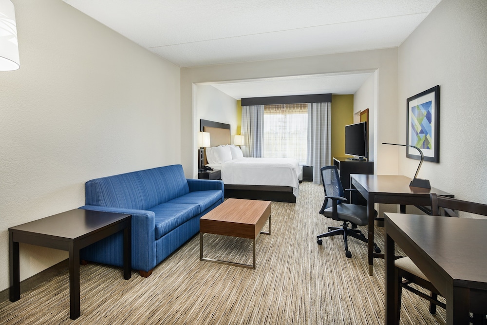 Holiday Inn Express & Suites Jacksonville SE- Med Ctr Area 38/55
