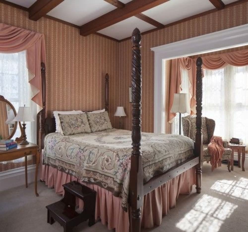 Isaiah Jones Homestead Bed & Breakfast 19/50