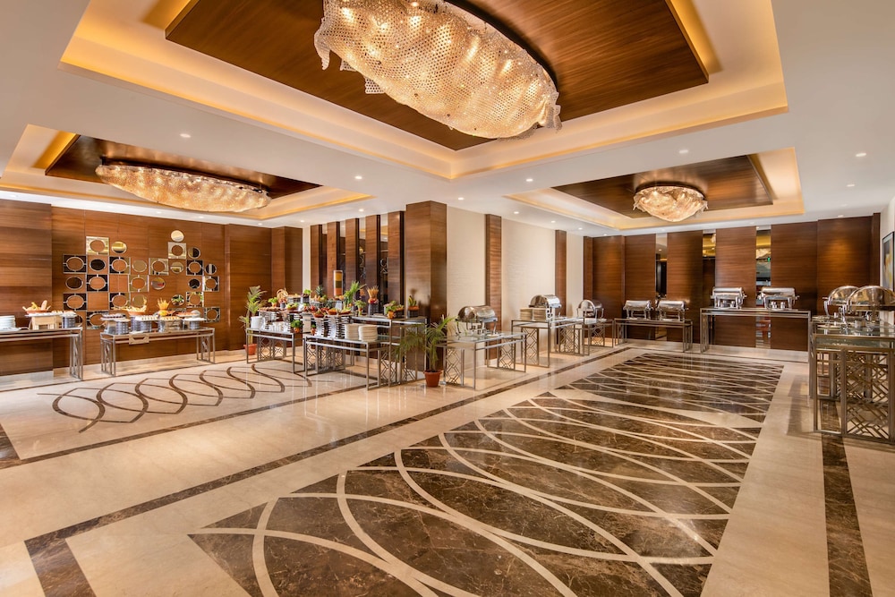 Nirvana Sarovar Portico Gorakhpur 10/62