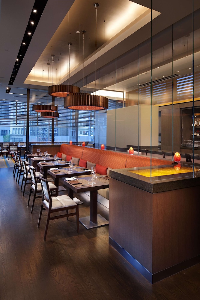 Fairmont Pittsburgh 58/75