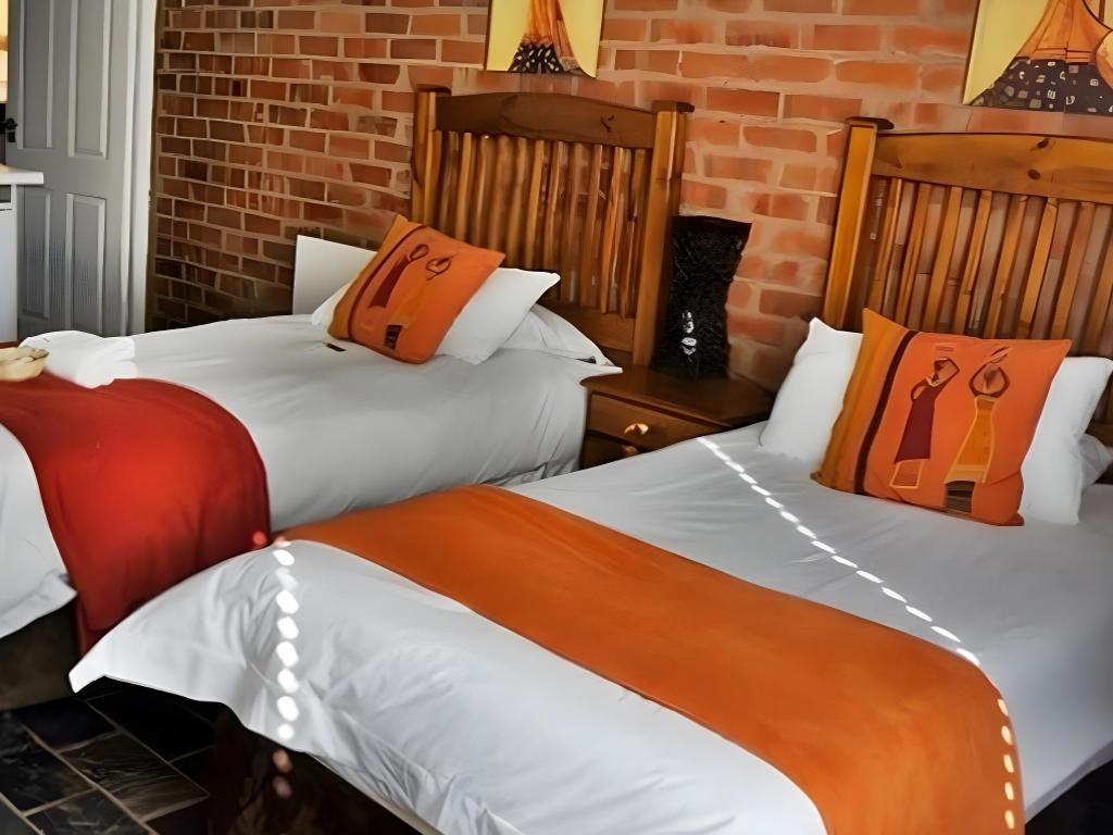 Travellers Nest Guesthouse 16/93