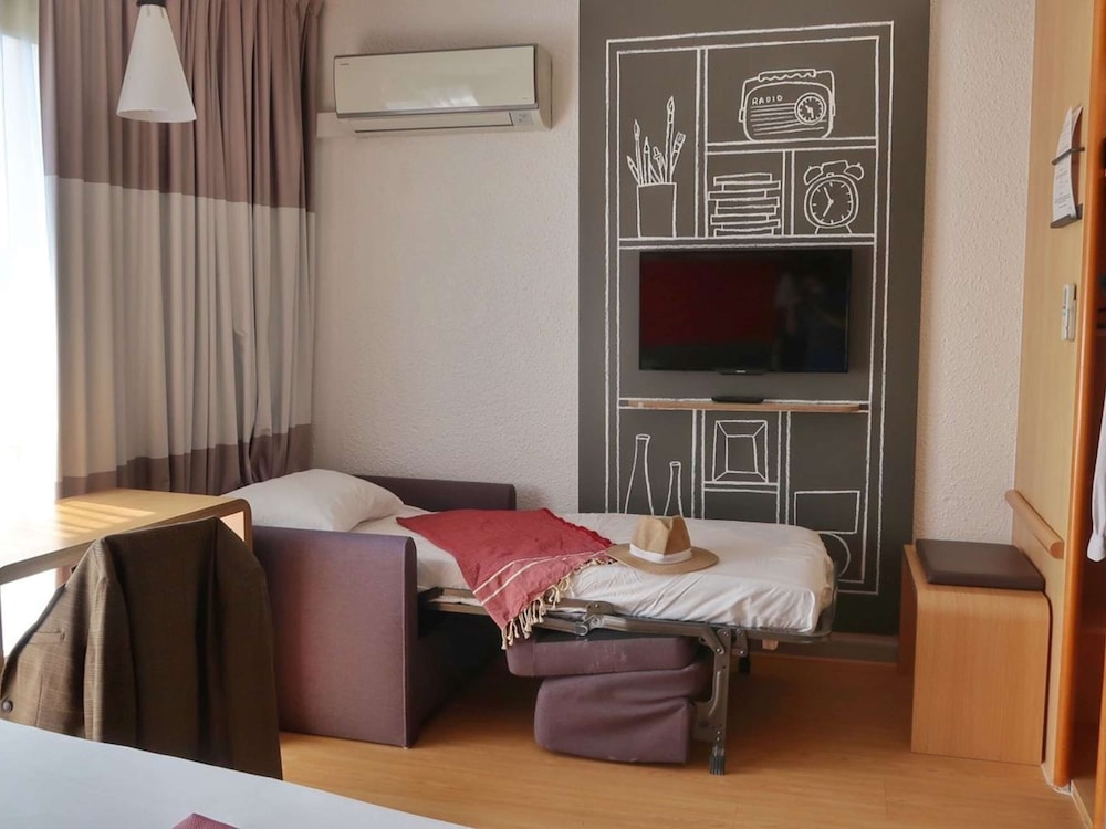 ibis Cannes Plage La Bocca 39/63