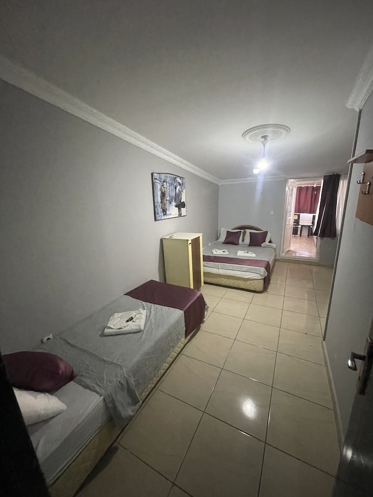 Ersoy Aga Otel 35/66