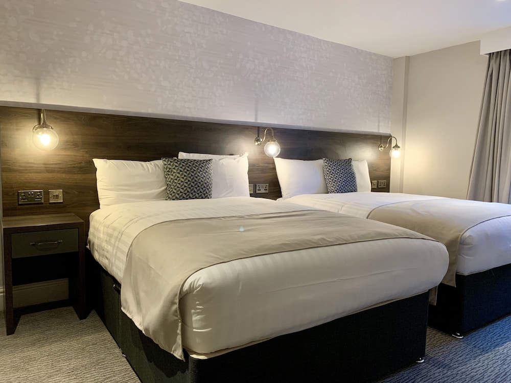 Trafford Hall Hotel Manchester, Trademark Collection by Wyndham 13/49