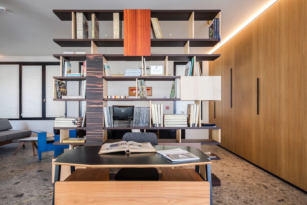 Maisonme Boutique Hotel 39/50