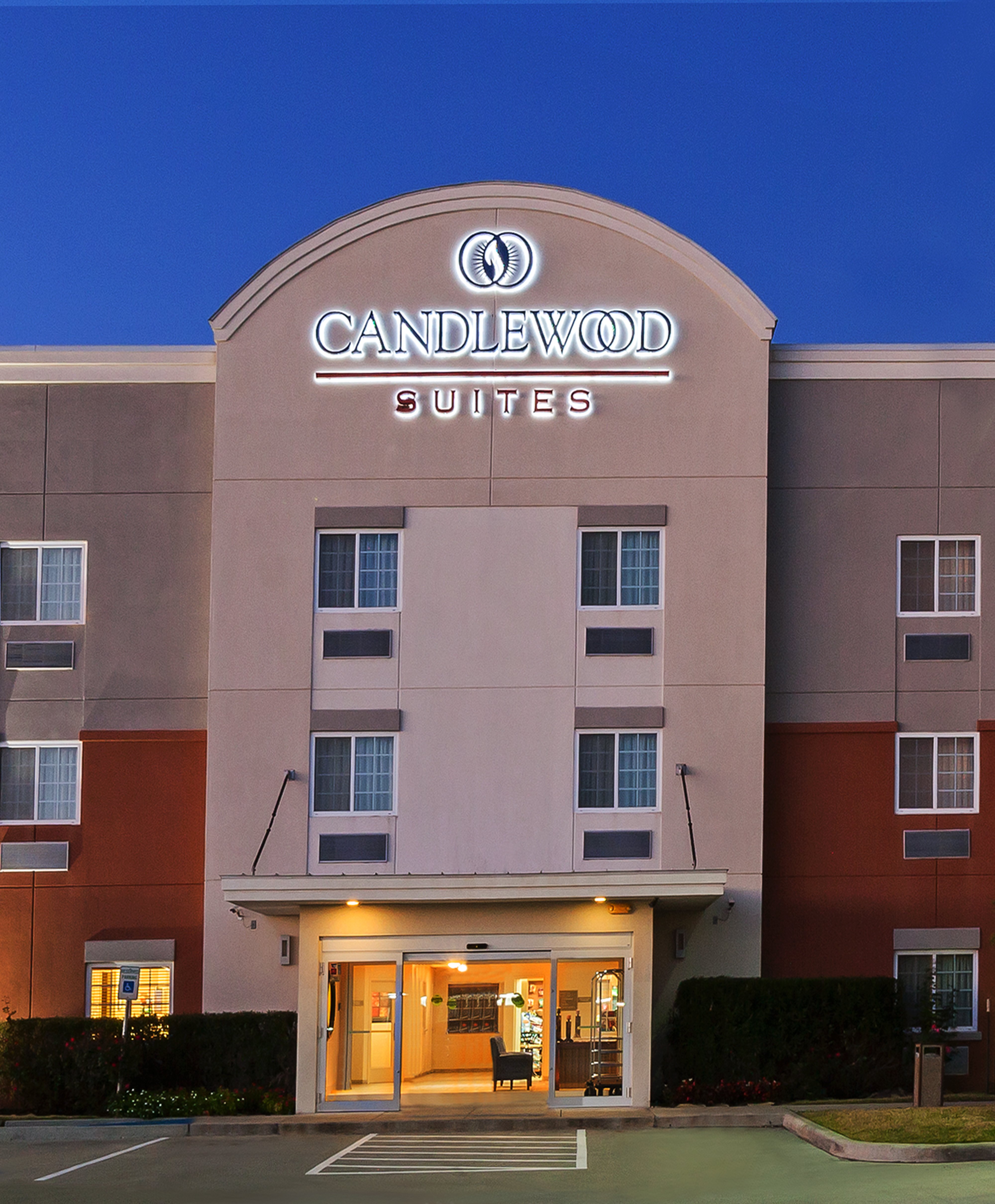 Candlewood Suites Pearland 2/37