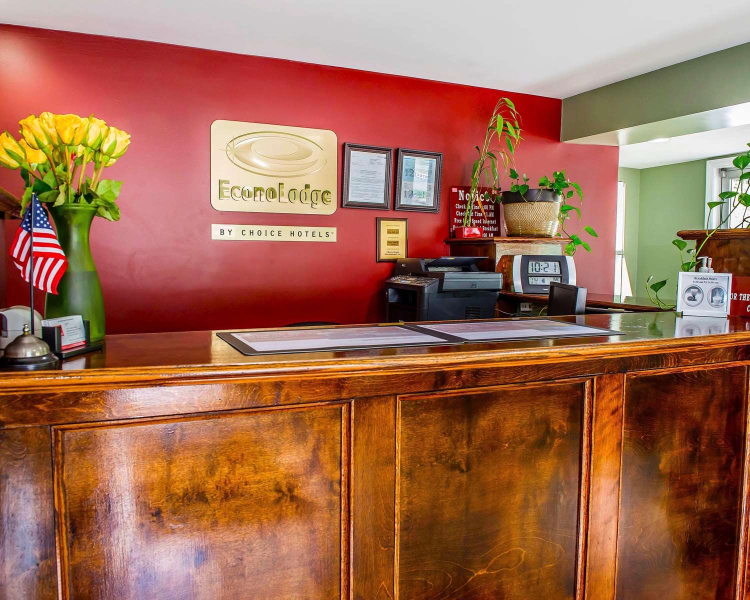 Econo Lodge Jefferson Hills Hwy 51 5/33
