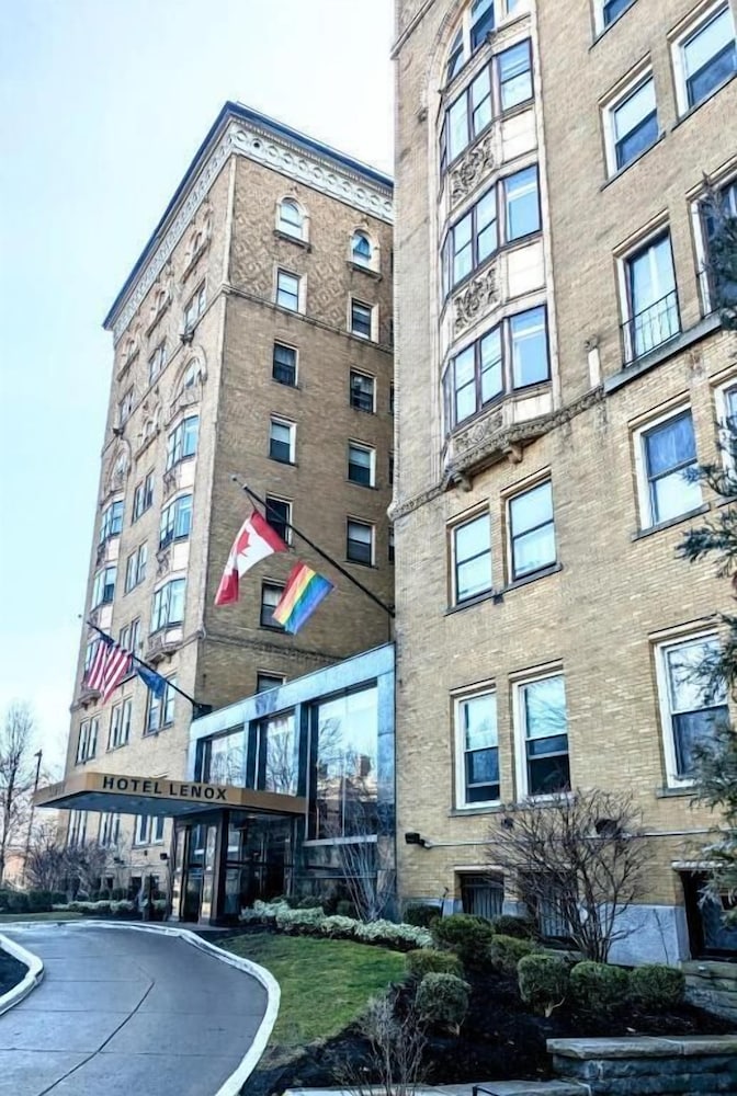 Lenox Hotel and Suites 12/15