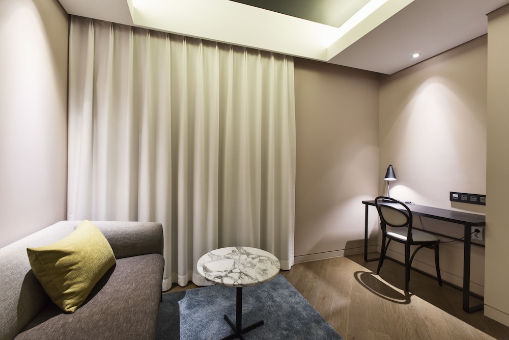 Gwangmyung JS Boutique Hotel 30/50
