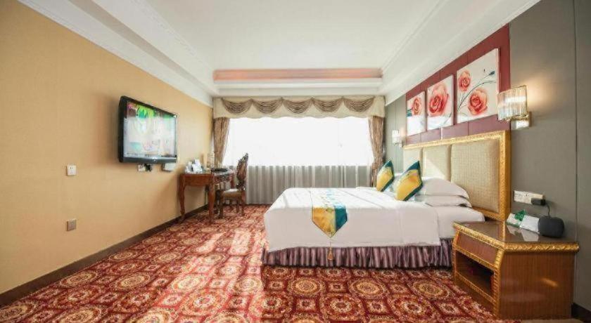 Foshan Emperor Hotel 20/69