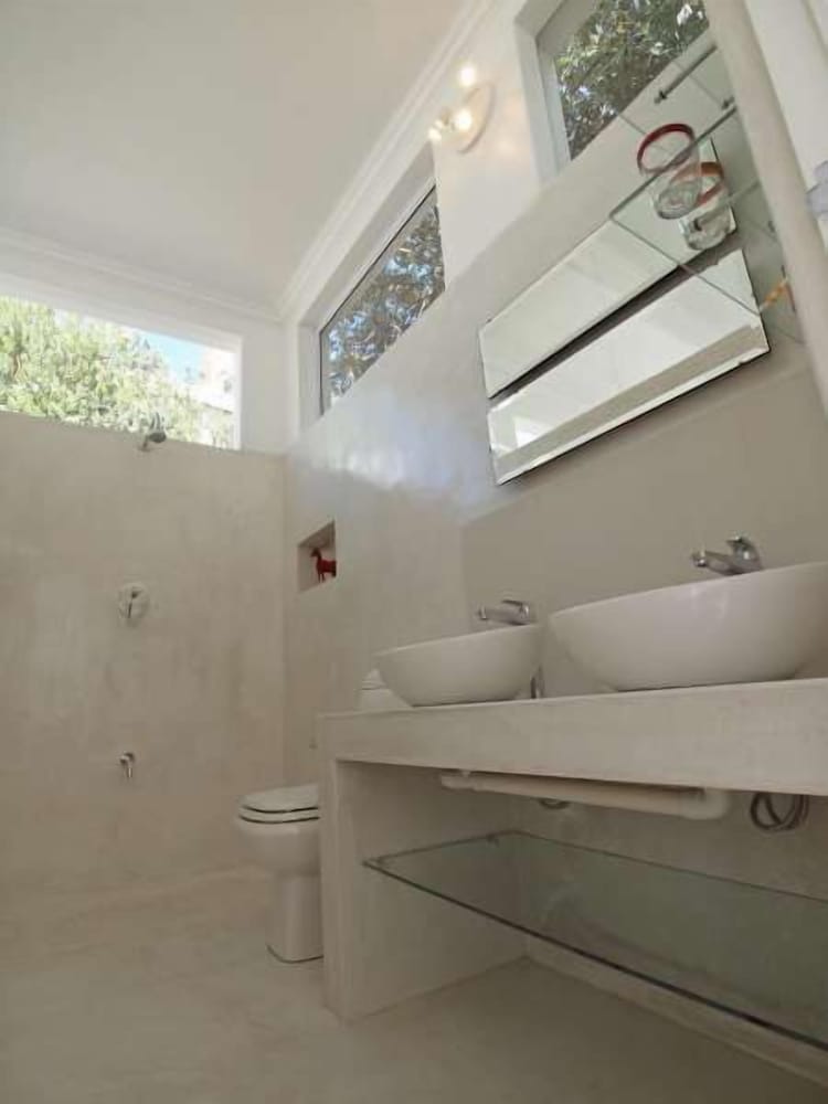 Bella Ev Guest House 47/50
