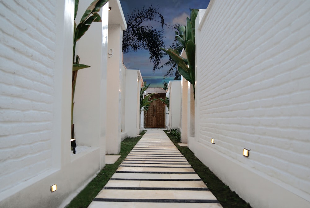Kaleydo Villas 68/71