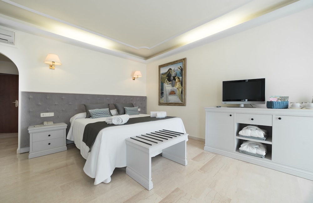 GRAND HOTEL PALLADIUM 49/67