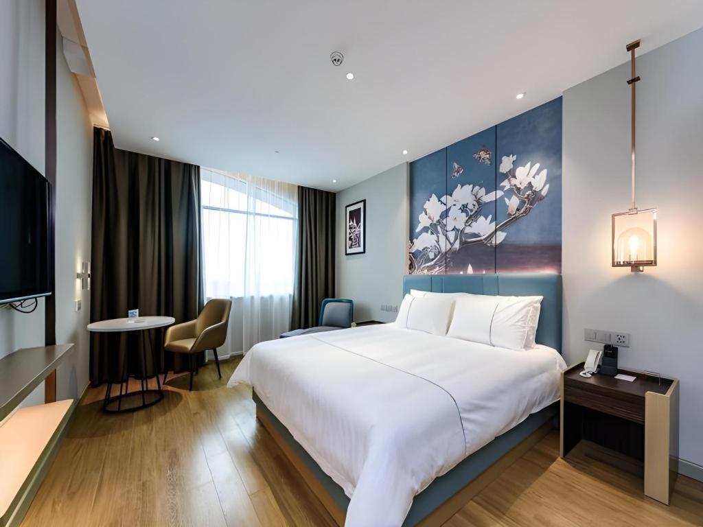 Magnotel Hotel (Dongxing Guomen Port) 16/50