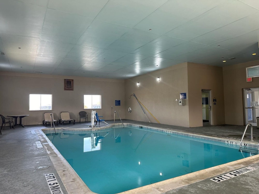 Days Inn by Wyndham Copperas Cove 30/53
