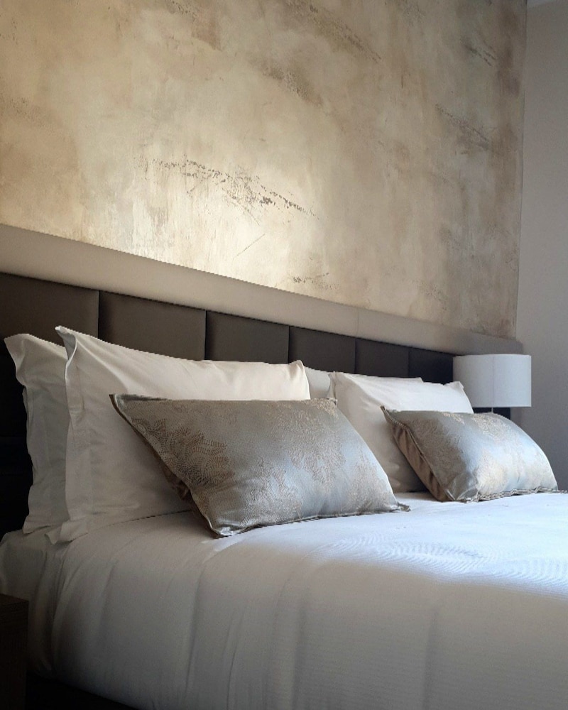 G and G Firenze Suites 24/44