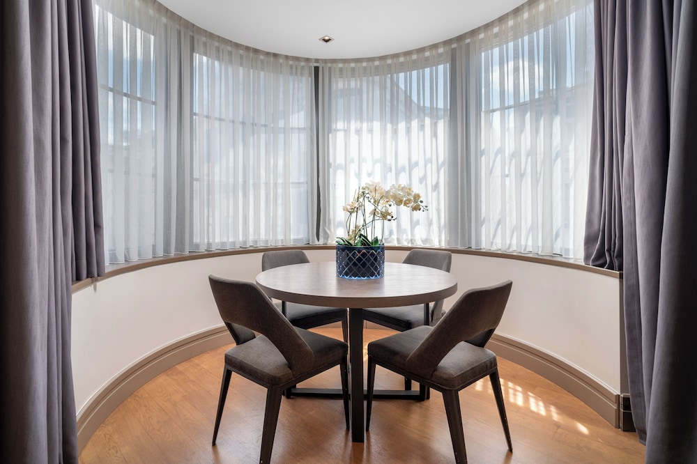 Sentire Hotels And Residences 46/68