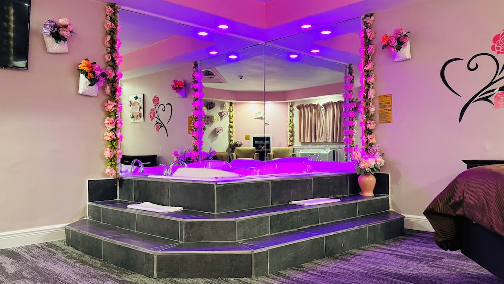The Inn of the Dove Hotel at Harrisburg-Hershey 7/47