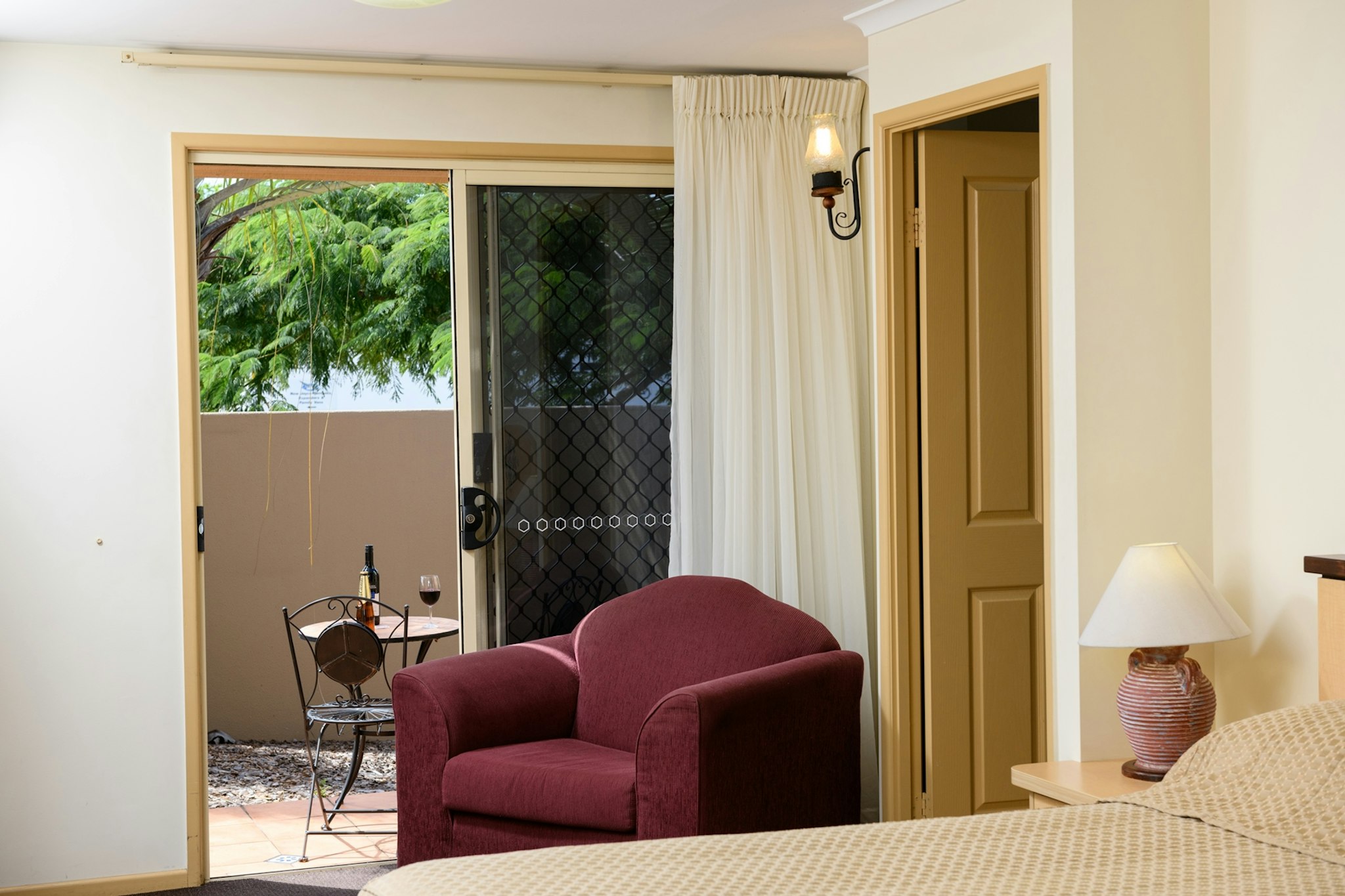 VILLA MIRASOL MOTOR INN 21/32