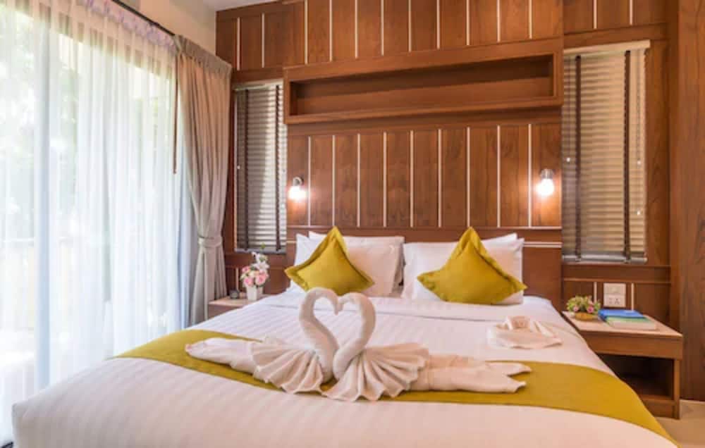 The Scene Cliff View Villas 23/77