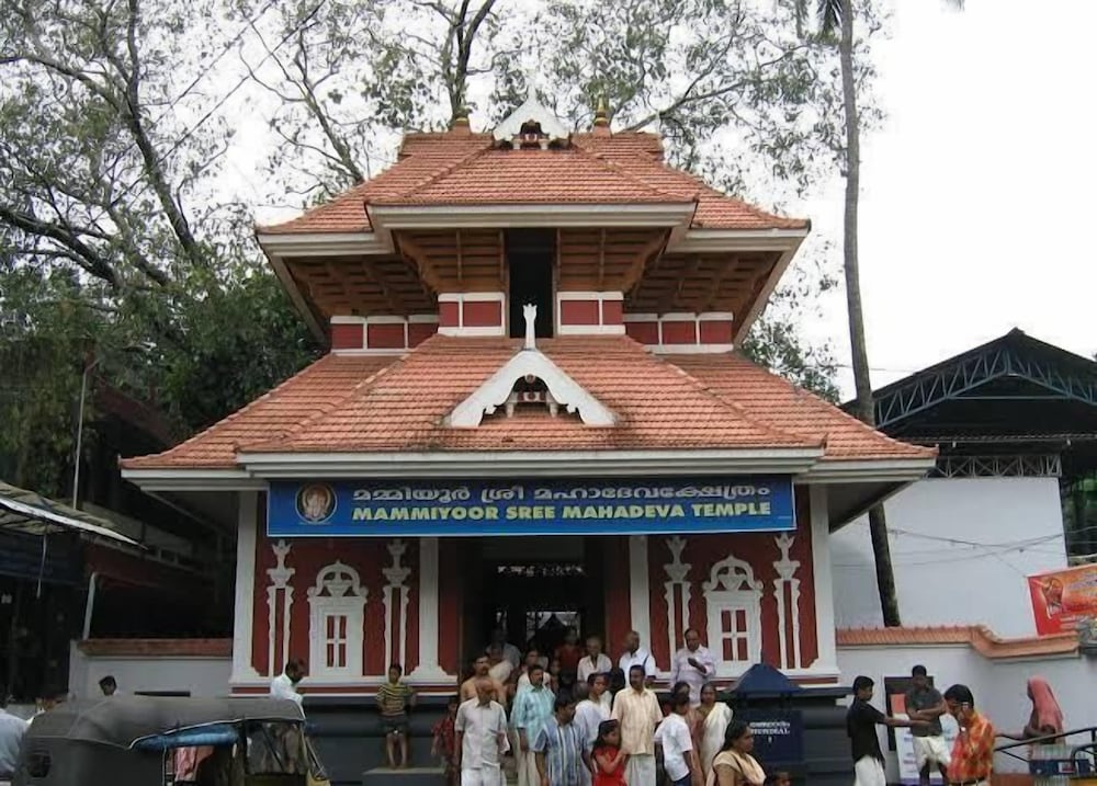 Hotel Brahmaputhra 4/33