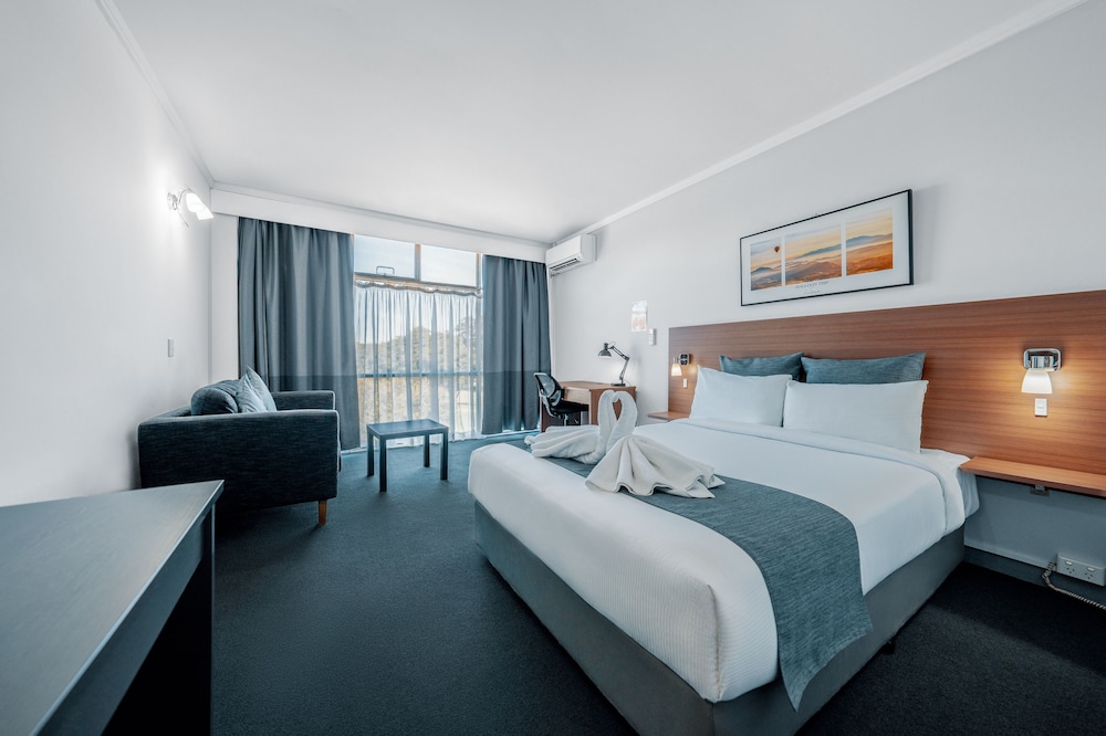 The Select Inn Ryde 11/65