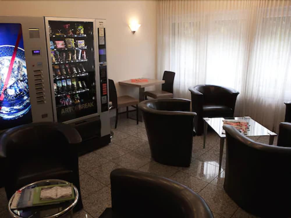 Hotel Christina 33/47