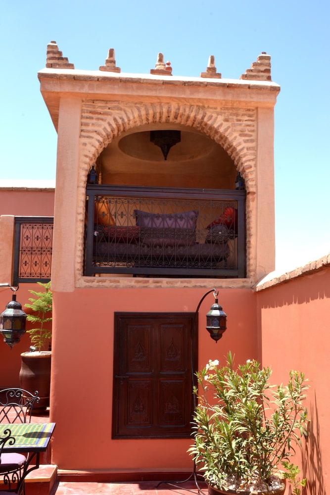 Riad Louaya 3/79