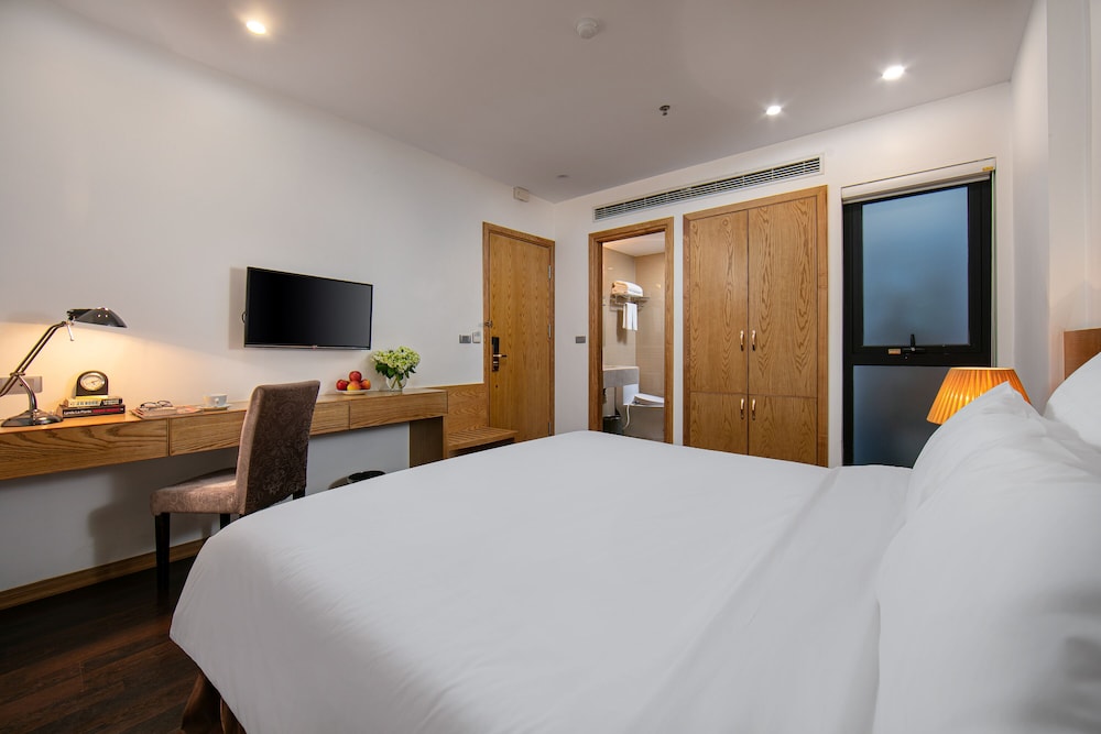 Sunline Paon Hotel 14/50