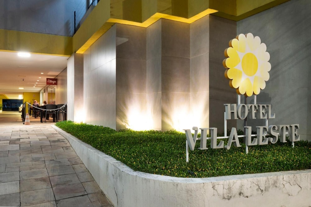 Hotel Vila Leste 37/43