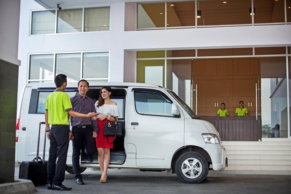 Whiz Prime Hotel Megamas Manado 23/42