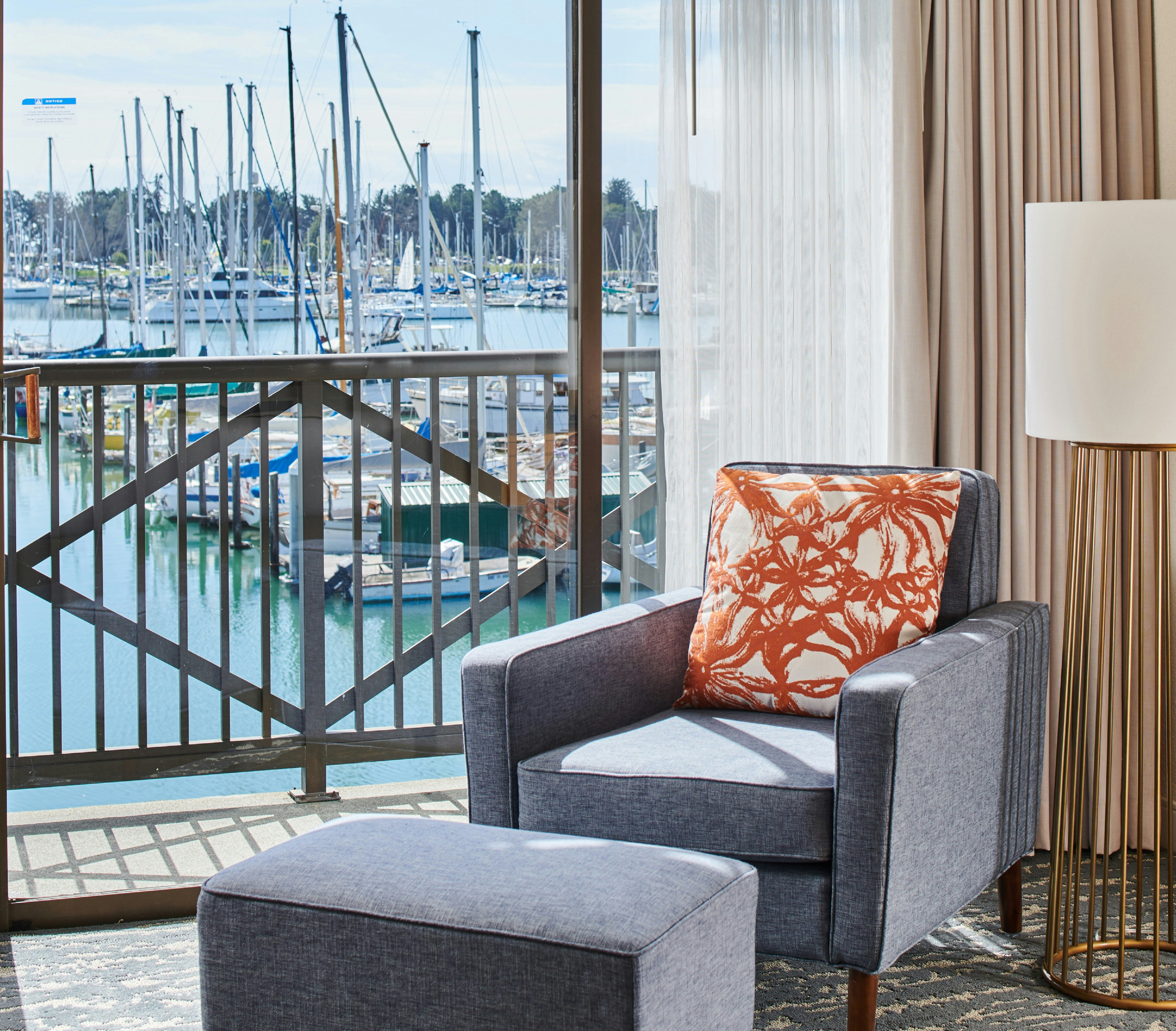 DoubleTree by Hilton Hotel Berkeley Marina 47/83