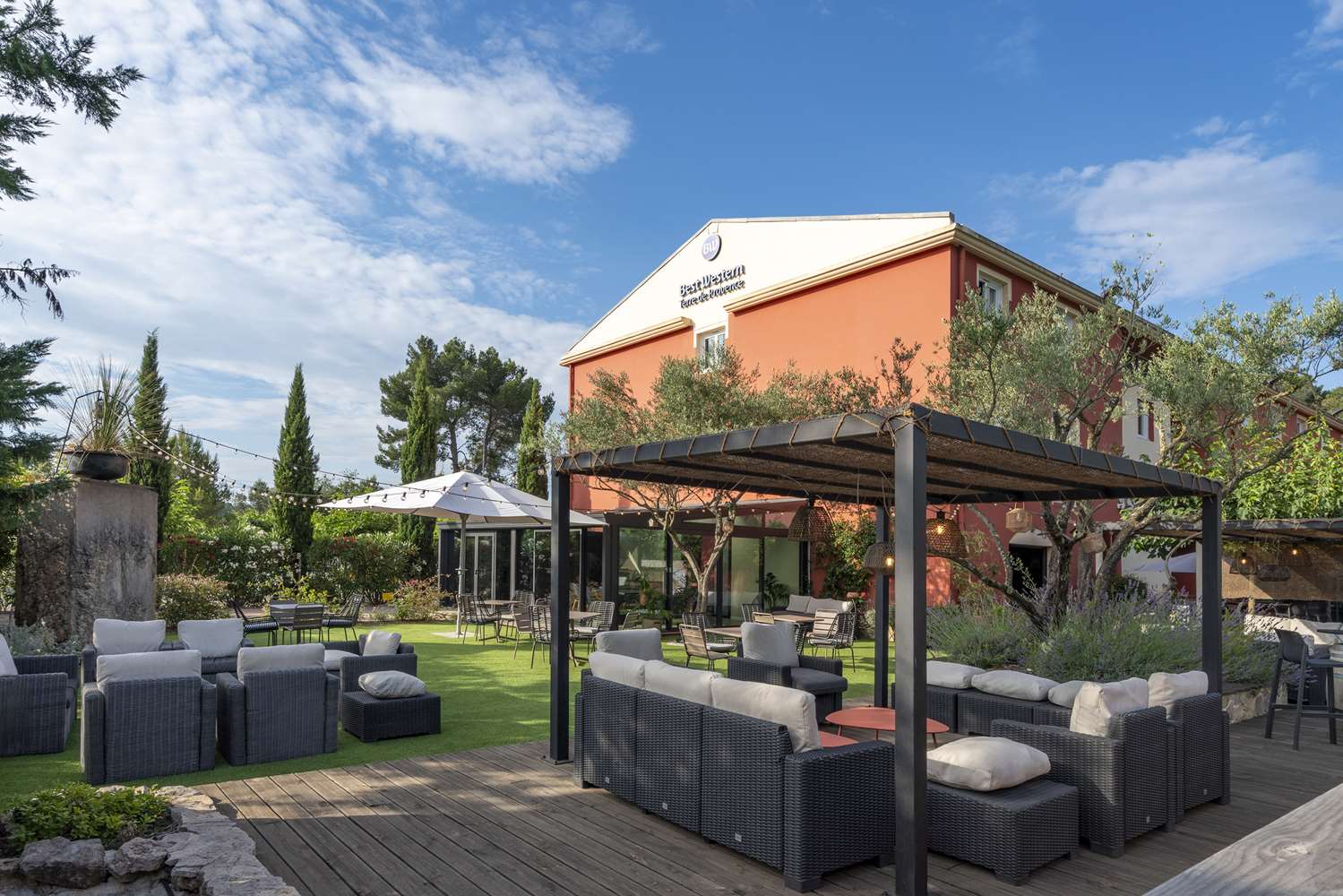 Best Western Les Portes de Provence 2/21