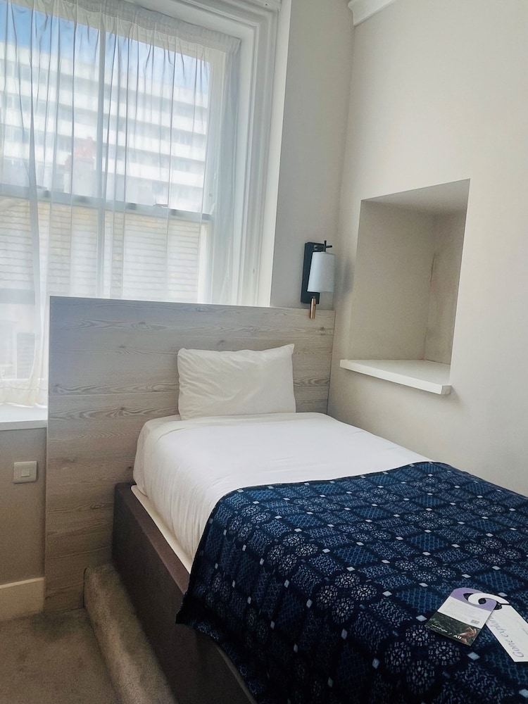STANDARD, SINGLE, SINGLE BED