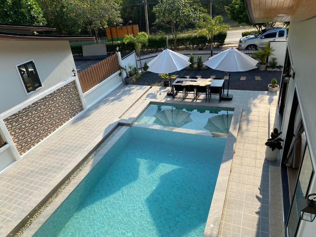 Chaison Hill Resort Khanom 52/54