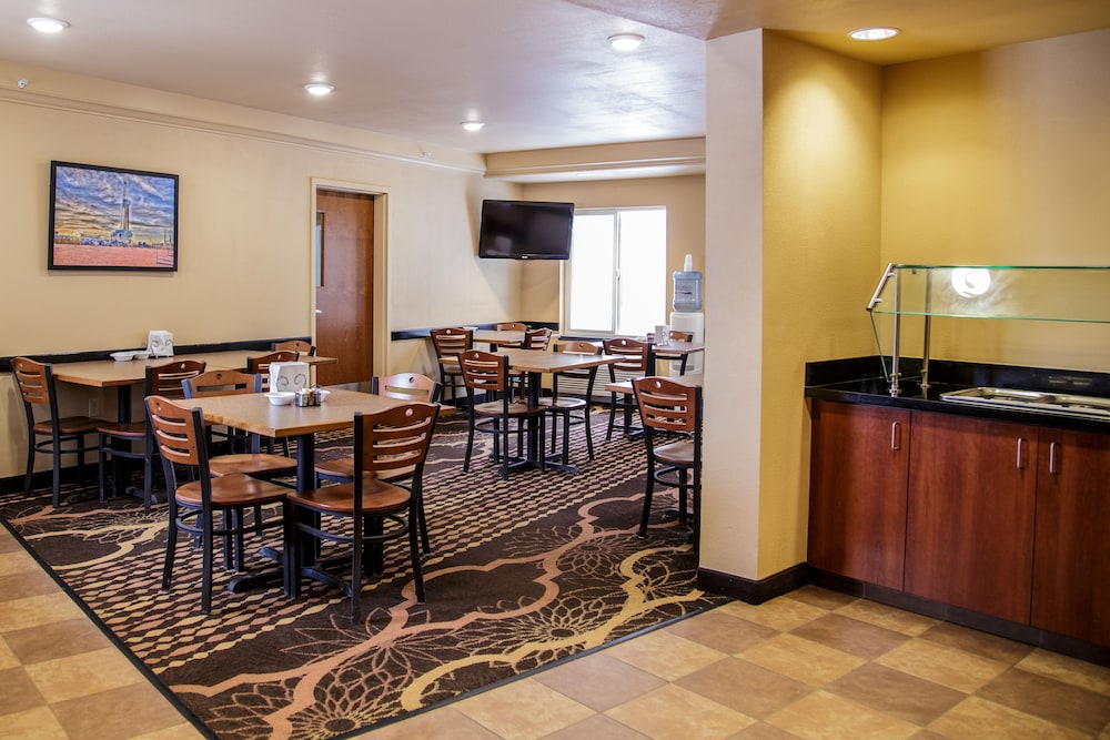 Richland Inn Suites 32/37