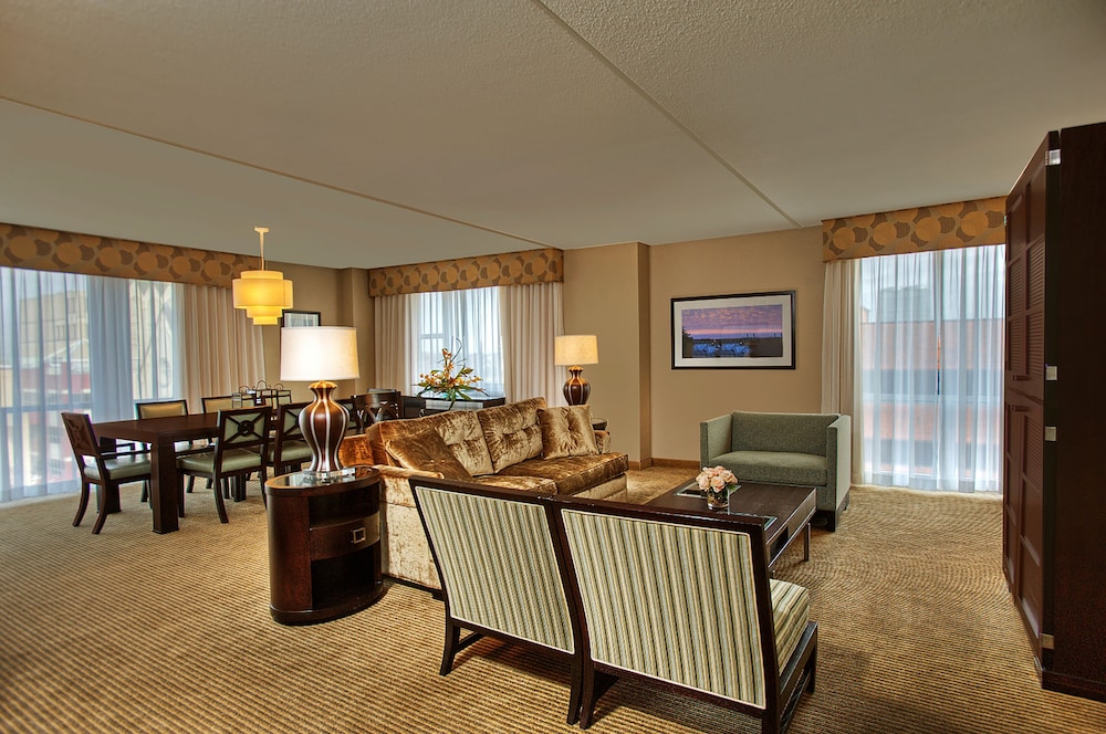 The Heldrich Hotel 12/24