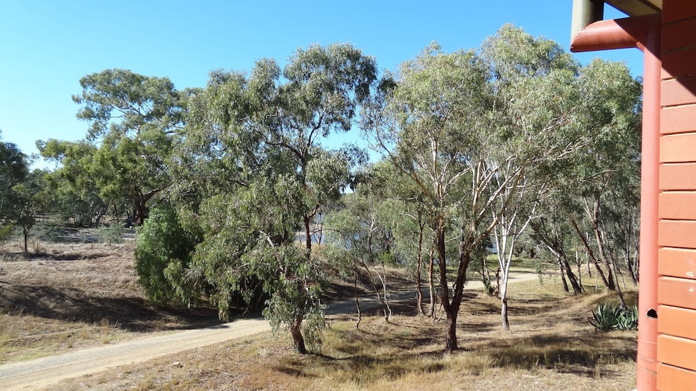 Corowa Golf Club Motel 25/32